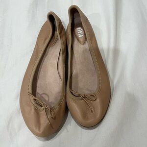 Bloch ballet flats